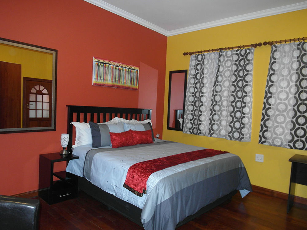 Red Square Home Pretoria Exterior photo